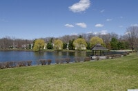 Building Photo - 332 Arcadia Dr