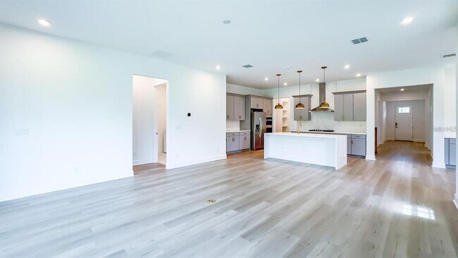 Building Photo - 7453 Estuary Lk Lp