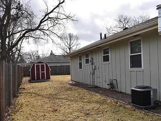 Building Photo - Charming 3 Bed, 2 Bath Ranch Home in West ...