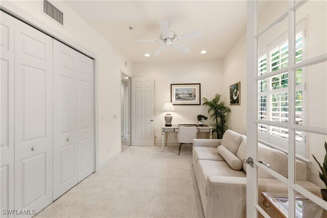 Building Photo - 2843 Tiburon Blvd E