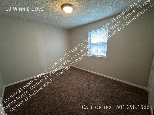 Building Photo - 10 Winnie Cove