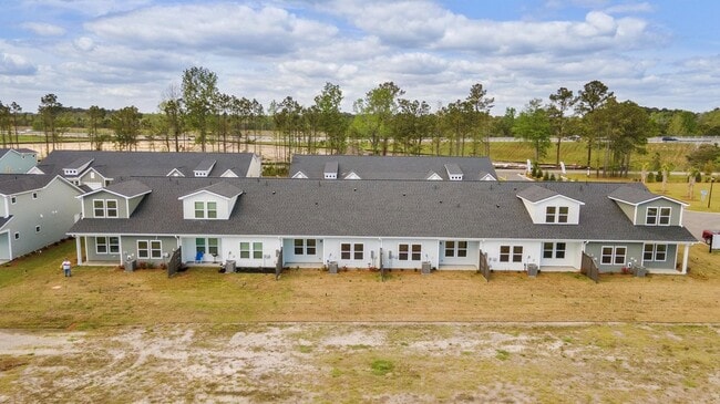 Building Photo - 730 Ebb Tide Rd