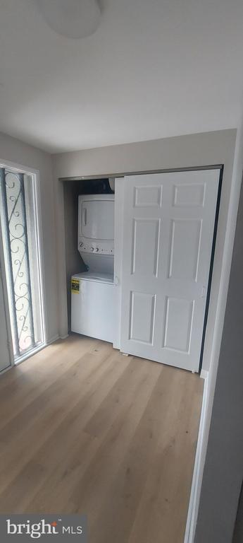 Building Photo - 9505 Fern Hollow Way