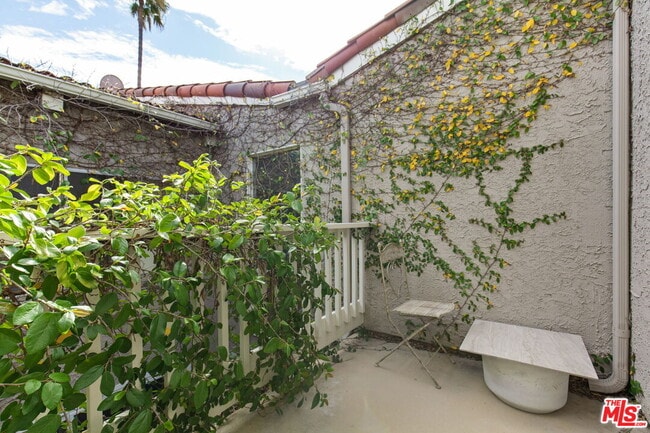 Building Photo - 28396 Rey De Copas Ln