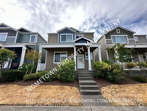 Building Photo - 4439 Fairweather St NE