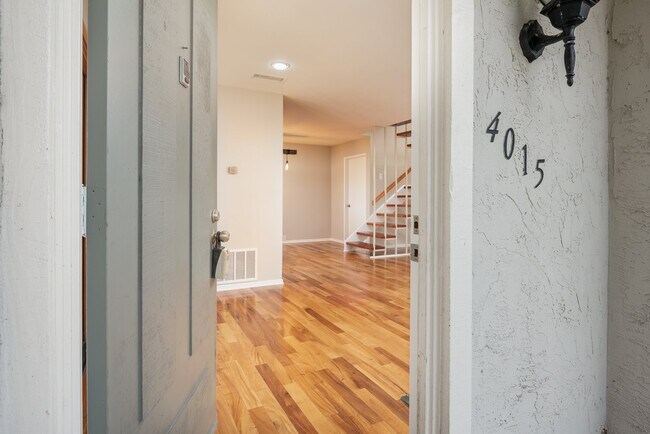Building Photo - 4015 Camino Lindo