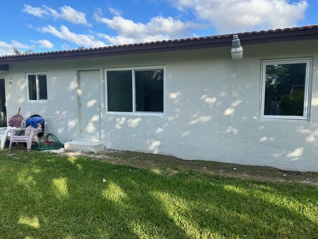 Building Photo - 13265 SW 53rd St