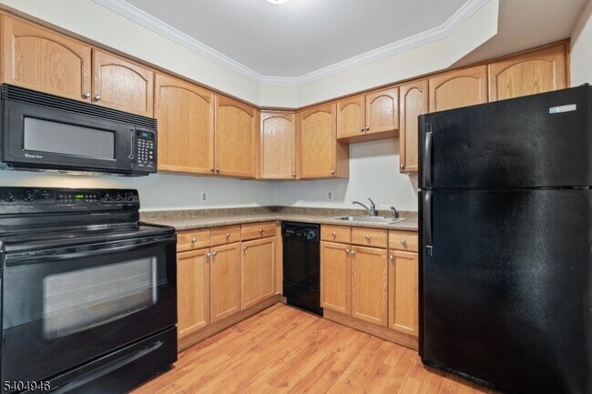 Building Photo - 3120 Revere Ct