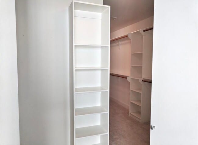 Building Photo - 3730 Main Poplar Dr