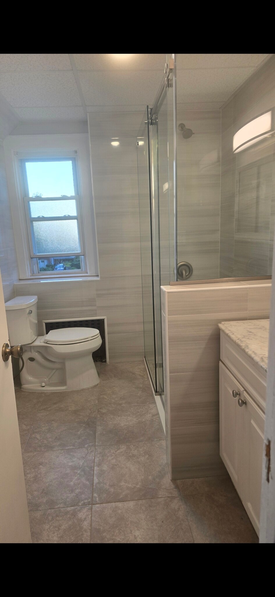 Bathroom pic1 - 80 Crotty Ave