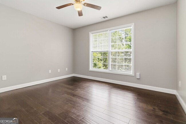 Building Photo - 1448 Rome Dr NW