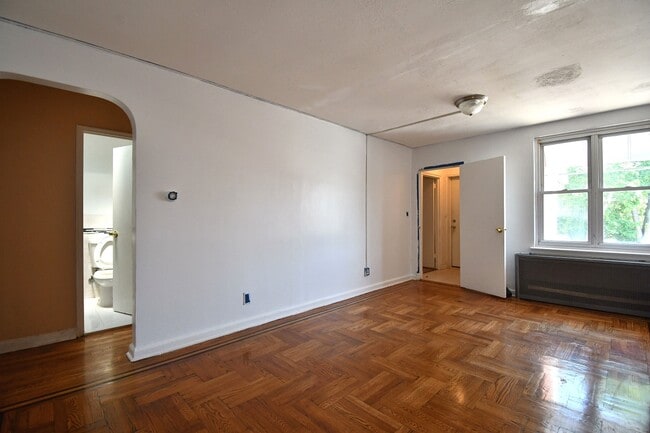 Building Photo - 3121 Mickle Ave