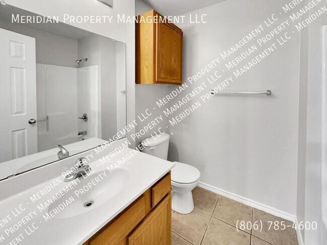 Building Photo - 312 N Brentwood Ave