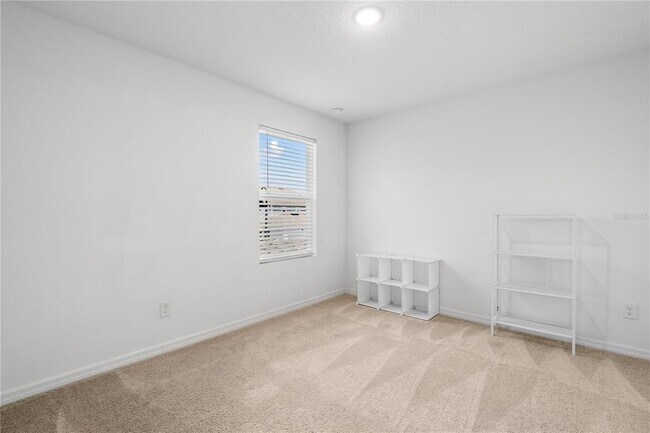 Building Photo - 14984 Windflower Aly
