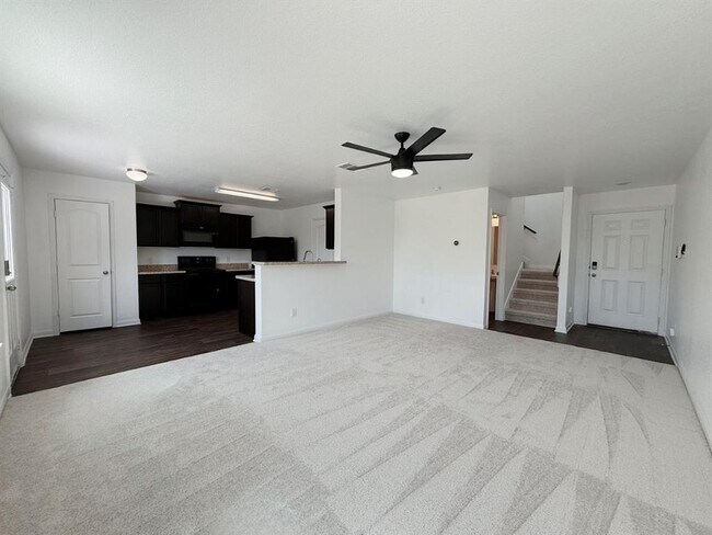 Building Photo - 3000 Cressler Ln