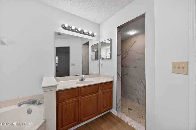 Building Photo - 2912 Cranes Landing Ct