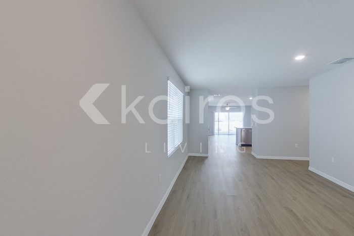 Building Photo - 4455 SW 85 Ln