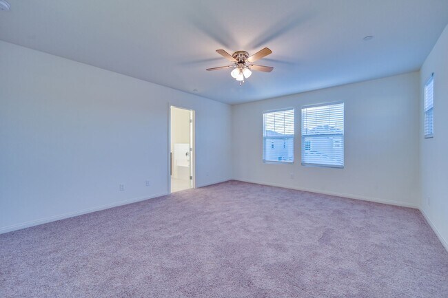 Building Photo - New House!!! Inspirada!!! Across from future Community Pool/Park!!! Tankless water heater!!