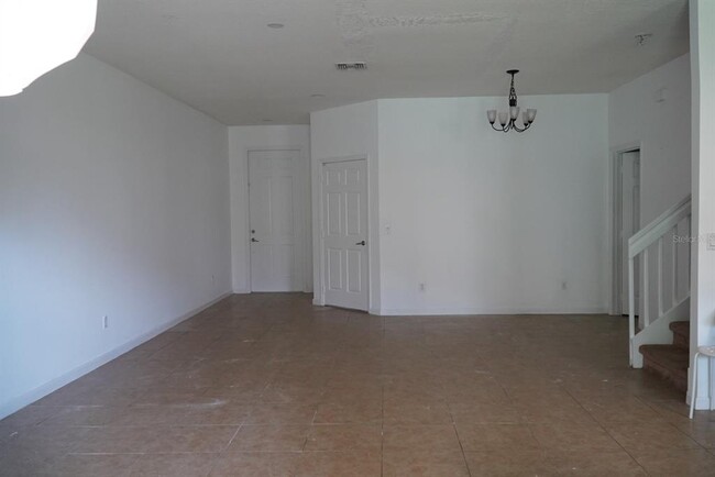 Building Photo - 1712 Portofino Meadows Blvd