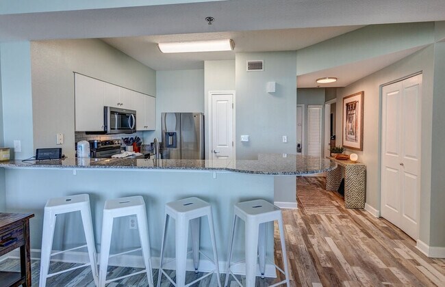 Building Photo - 998 Gulfside Ct