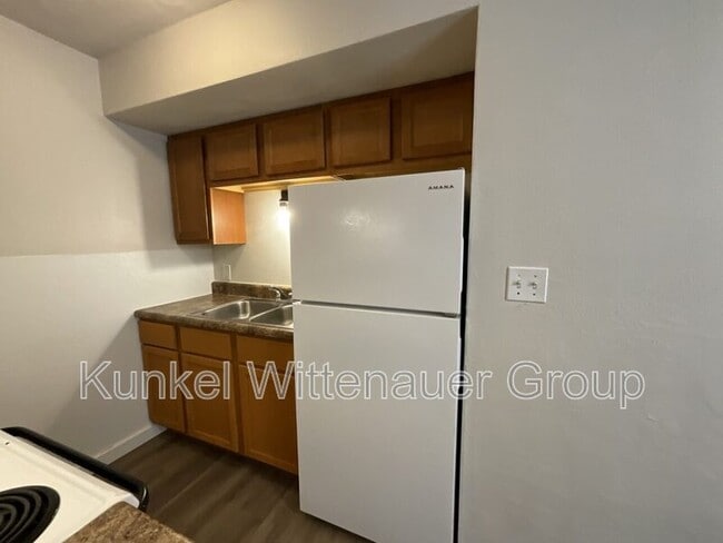 Building Photo - 1803 Jamestown Rd