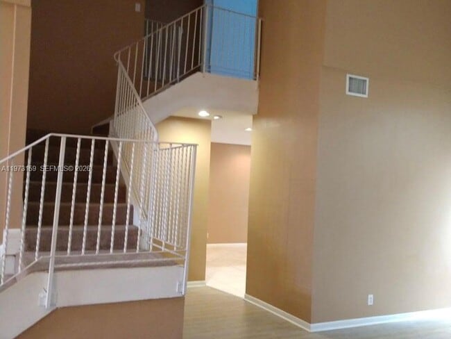 Building Photo - 2436 Raleigh St