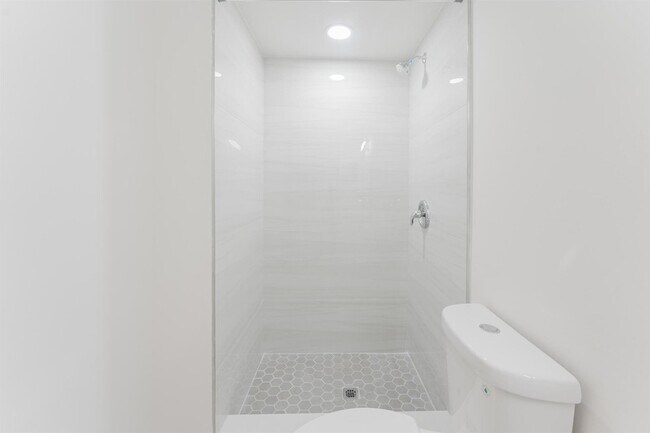 Building Photo - 20889 St Andrews Blvd