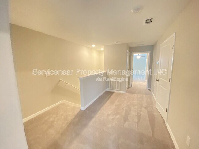 Building Photo - 11852 Dumaine Valley Rd