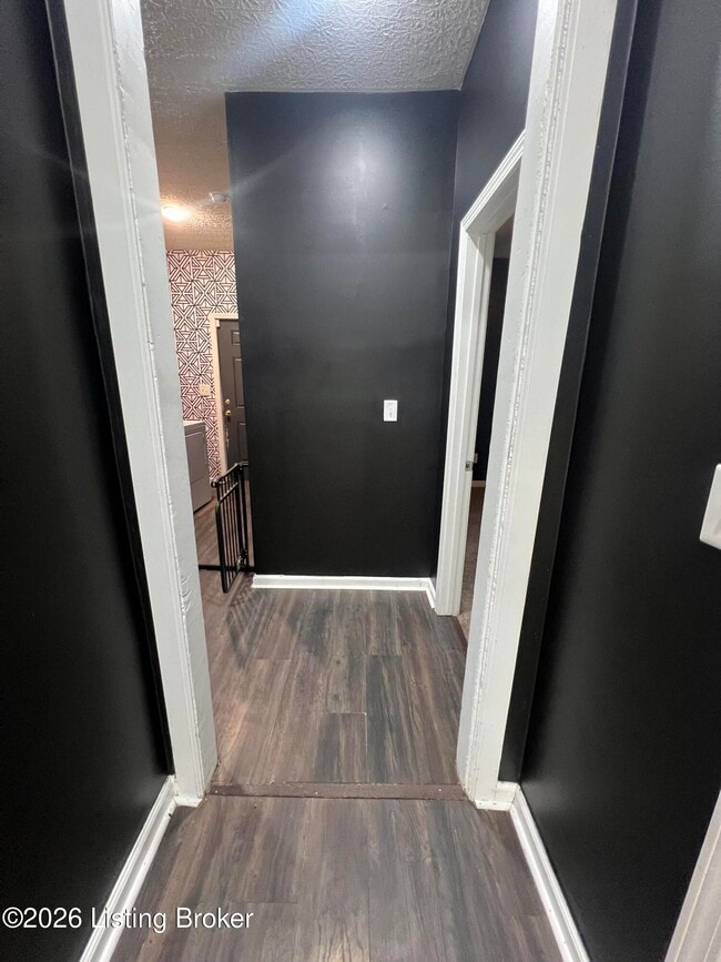 Building Photo - 1107 Logan St