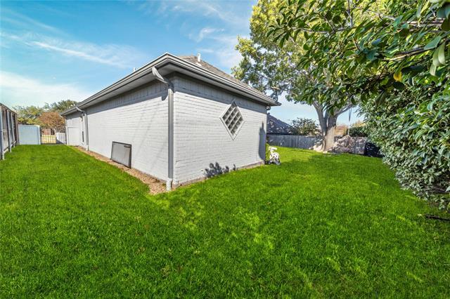 Building Photo - 4112 Fairlakes Ct