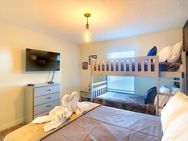 Building Photo - 8939 Cabot Cliffs Dr