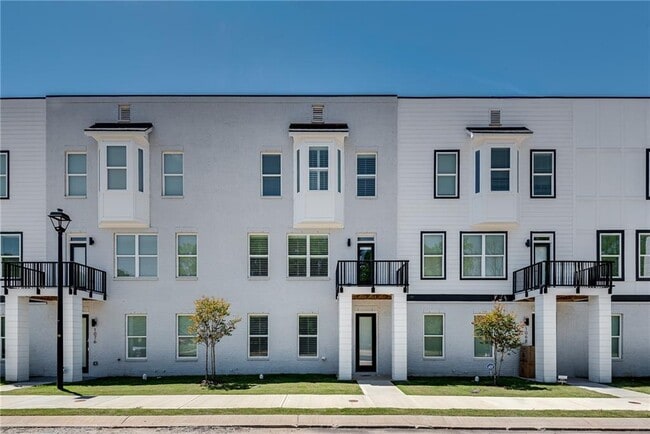 Building Photo - 1072 Brookglynn Trce