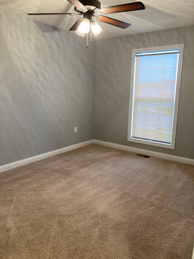 Building Photo - 241 Butterfield Dr