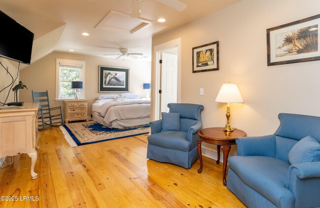 Building Photo - 80 Sea Pines Dr