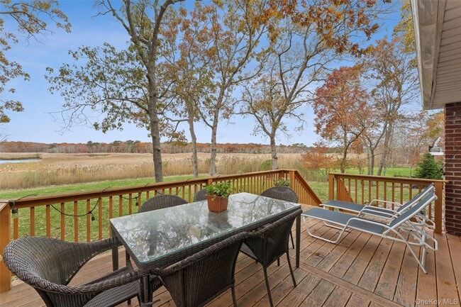 Building Photo - 23 Old Main Rd