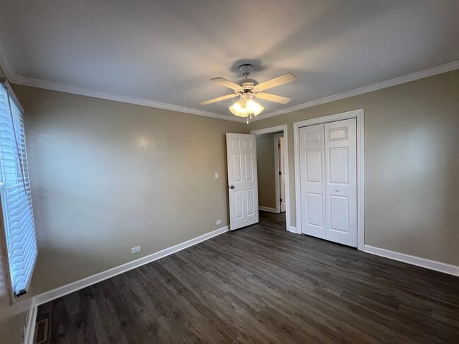 Building Photo - 206 Raupp Blvd