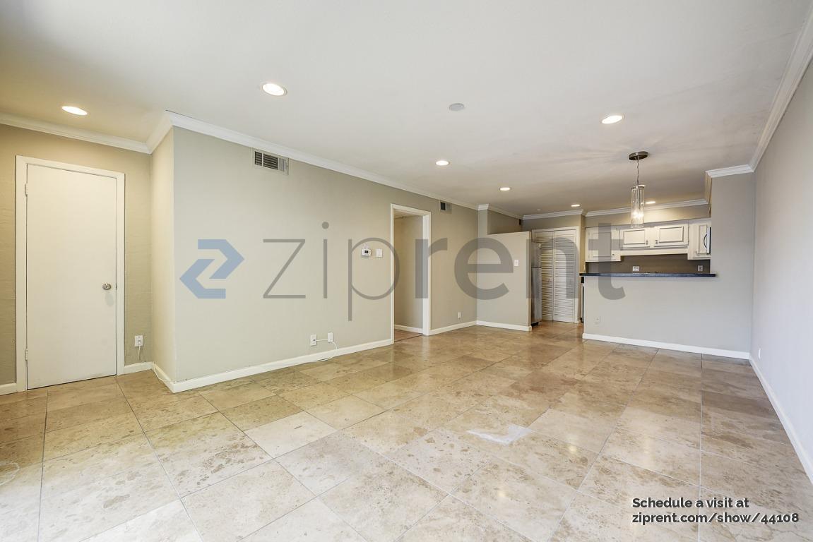 Building Photo - 5315 Fleetwood Oaks Ave