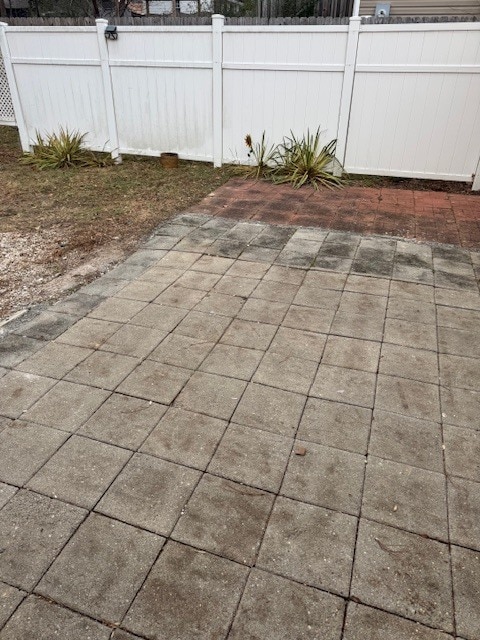 Building Photo - 7406 Wentworth Ave