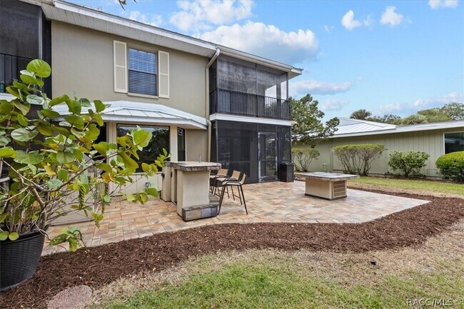 Building Photo - 11310 W Bayshore Dr