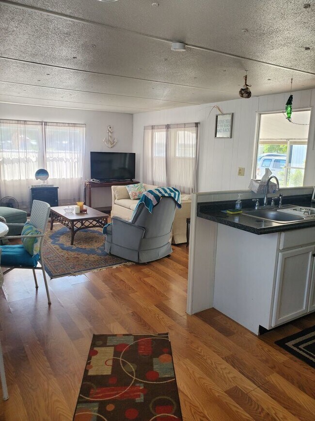 Building Photo - Furnished Mobile Home For Rent in 55 plus ...
