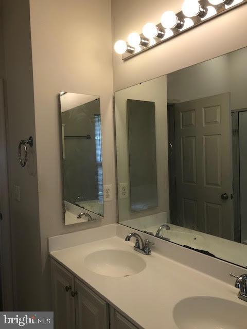 Building Photo - 44253 Litchfield Terrace