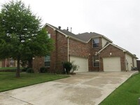 Building Photo - 3025 Darlington Dr