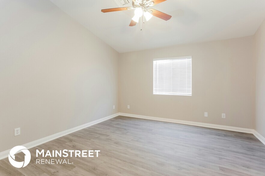 Building Photo - 4345 E Philadelphia Ave