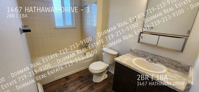Building Photo - 1467 Hathaway Dr