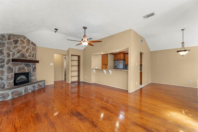 Building Photo - 8307 Autumn Wind Dr