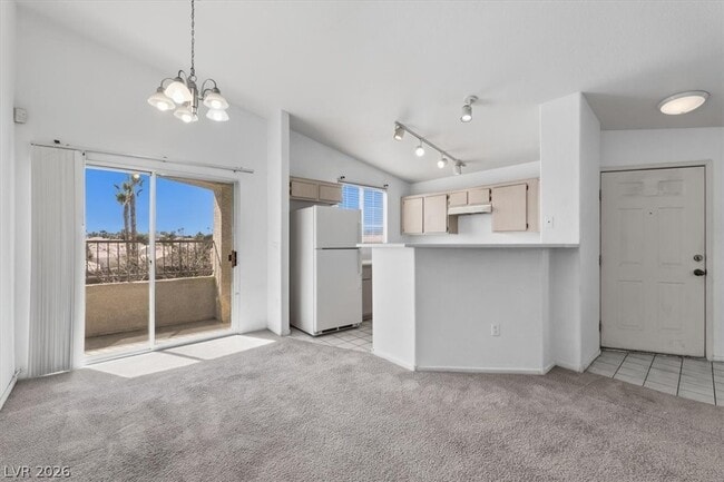 Building Photo - 1881 W Alexander Rd