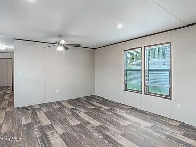 Building Photo - "Charming 3-Bedroom Home with 2 Full Baths in Bossier City – Your Ideal Sanctuary Awaits!"