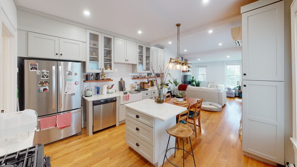 Building Photo - 227 Amory St