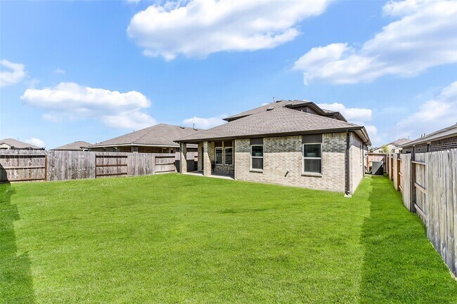 Building Photo - 4985 Blue Beetle Rdg Dr