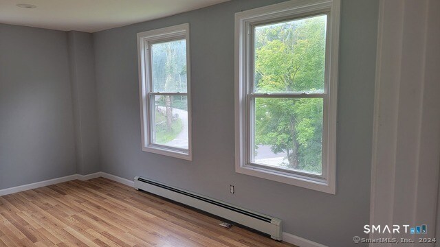 Building Photo - 2 Center St